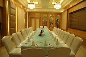 WJ Grand Hotel