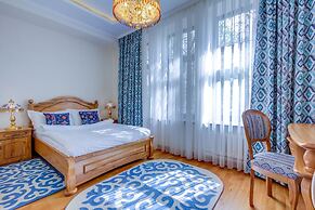 Navat Hotel