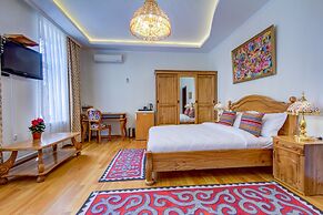 Navat Hotel