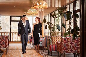 Navat Hotel