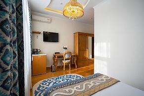 Navat Hotel