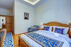 Navat Hotel