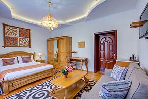 Navat Hotel