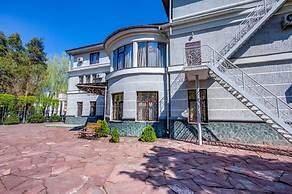 Navat Hotel