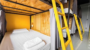 Room 22 Hostel - near Chinatown
