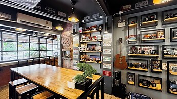 Room 22 Hostel - near Chinatown
