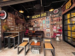 Room 22 Hostel - near Chinatown