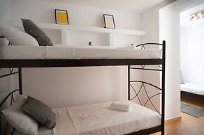 Dioskouros Hostel