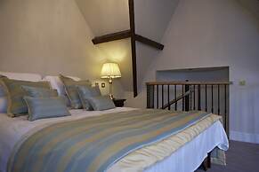 The Villa Wrea Green