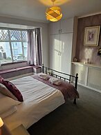 Goldcrest House