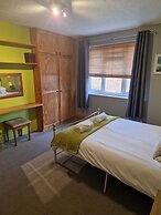 Goldcrest House