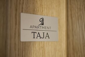 Razingar Apartments