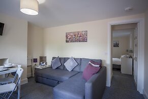 1 Willows Apartment