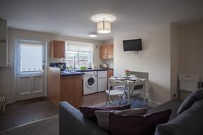 1 Willows Apartment
