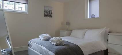 1 Willows Apartment