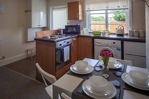 1 Willows Apartment