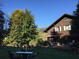 Le Chalet - Hotel Restaurant