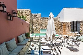 Phaedra Suites