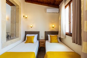 Phaedra Suites