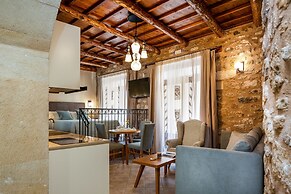 Phaedra Suites