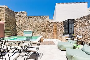 Phaedra Suites