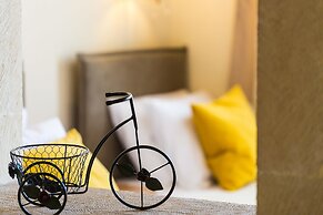 Phaedra Suites