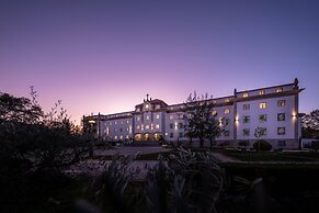 SDivine Fátima Hotel