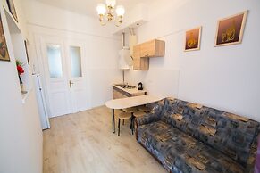 Romantic Apartment near Square Rynok