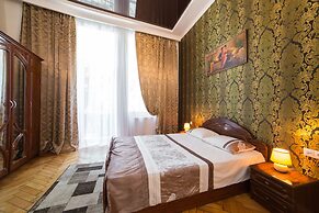 Romantic Apartment near Square Rynok