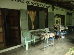 Grandma's Home Sangkhlaburi