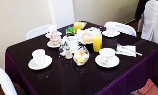 Hotel Makroz