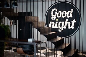 Goodnight Poshtel