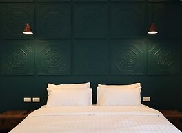 Goodnight Poshtel