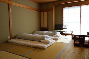 Wakamizusou