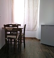 Dani's House