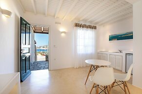 Seethrough Mykonos - Adults Only