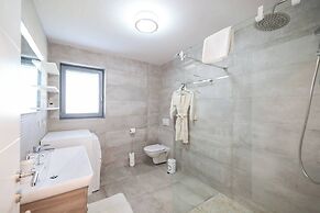 Villa Olive Garden Apartments