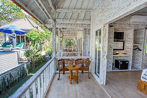 221 Garden cottages