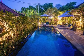 221 Garden cottages