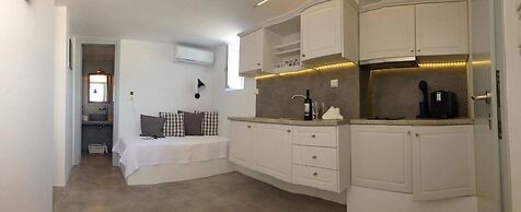 L' arco Milos Suite