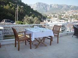 Reyhan Hotel