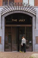 The July - Boat & Co