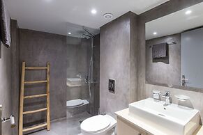 Soho Apartments