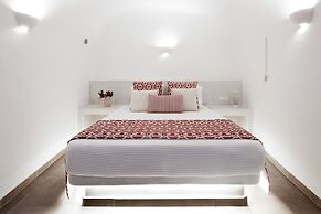 Mellow Luxury Cave