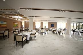 Hotel Holiday