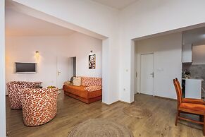 Apartments Raymond