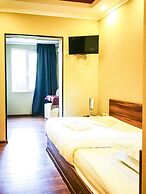 Hotel Salut