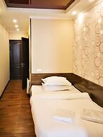 Hotel Salut