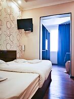 Hotel Salut