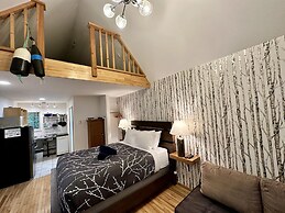 West Coast Cabin
